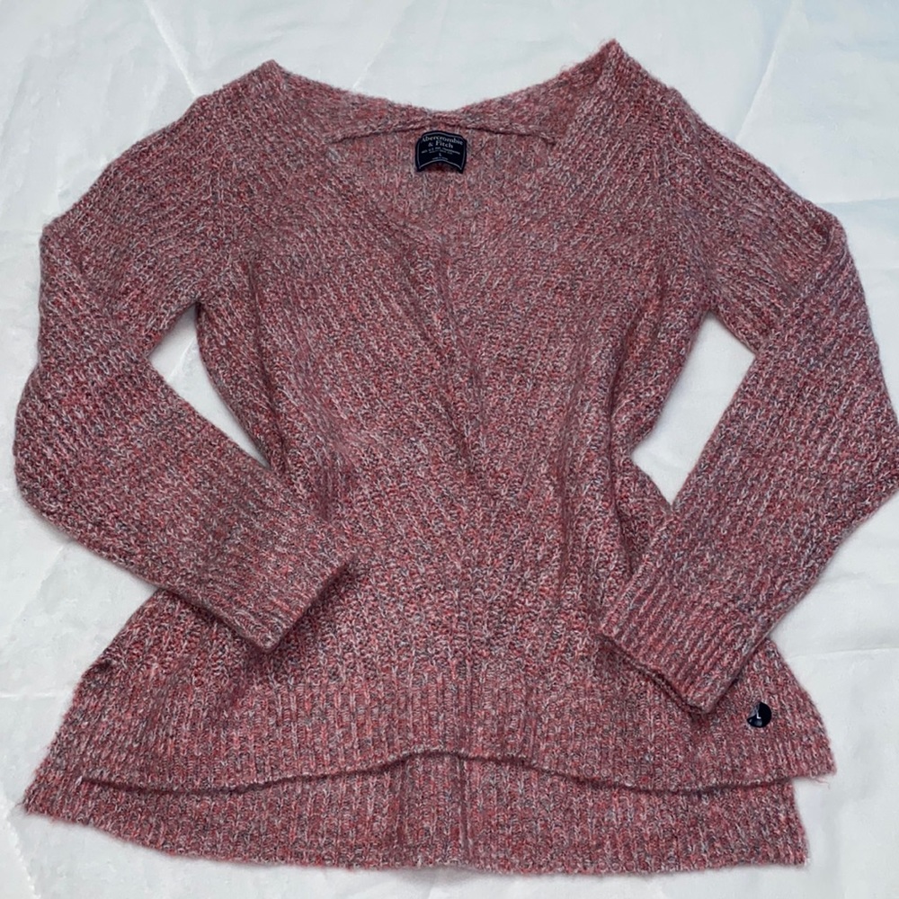 Abercrombie & Fitch Sweater